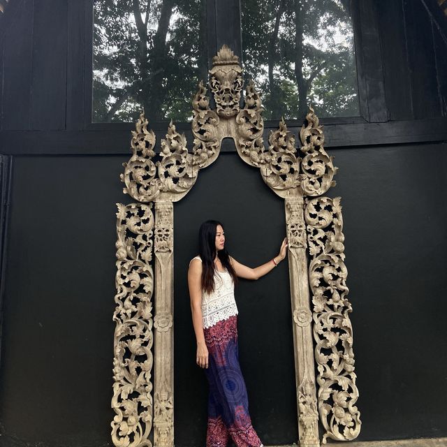 แอ่วเมืองเหนือ ชมศิลปะ @พิพิธภัณฑ์บ้านดำ