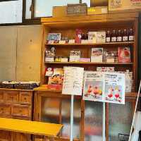 西太子堂　いちご専門店《いちびこ　太子堂店》