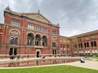 Victoria and Albert Museum