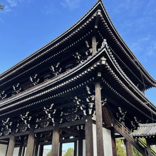 【京都府】特別公開実施中の東福寺山門！