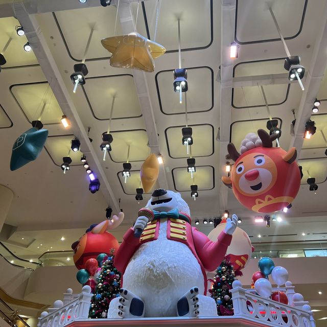 又到聖誕🧑‍🎄 金鐘商場聖誕裝飾🎄🎄
