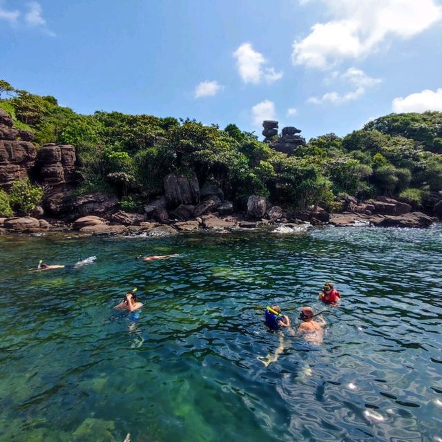 And Buom Island 