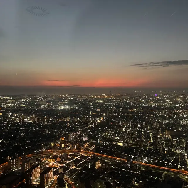 야경부터 카페까지 완벽한 오사카 전망대, 하루카스300 
