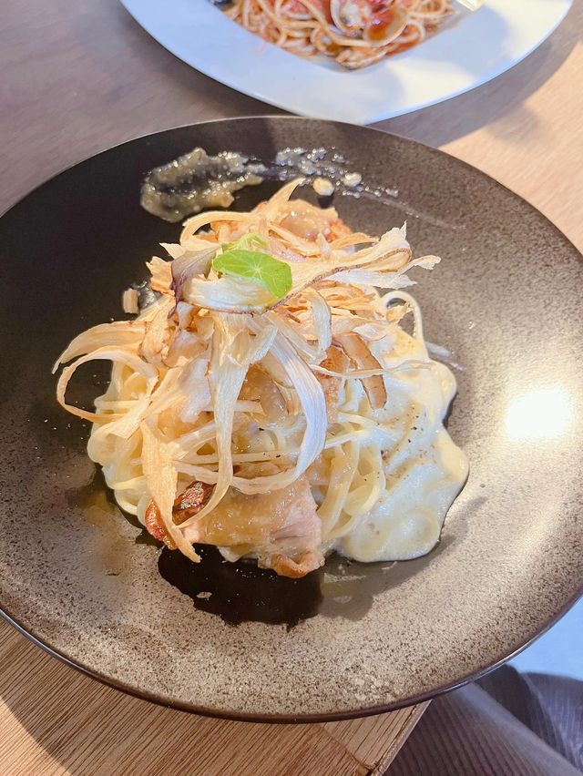 【大分グルメ】美味しいパスタと映えなサラダとスープ🥗💐