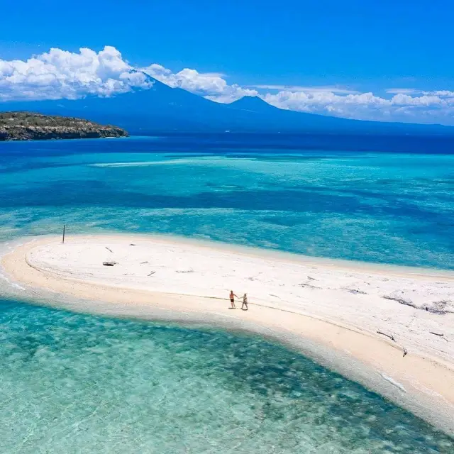 MENJANGAN ISLAND, BALI