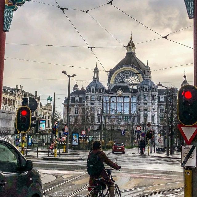 Antwerpen-Centraal