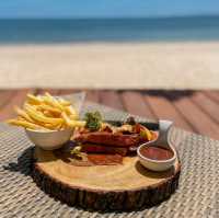 Andalay Beach Bar & Cafe กระบี่