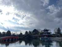 Lijiang’s Stunning Black Dragon Pool Park 