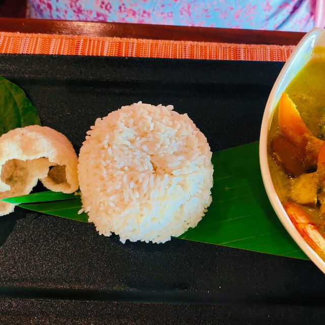 ROMANTIC Getaway with GOOD Food ♥️