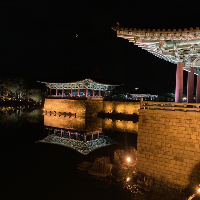 역사의 명소 경주 야간데이트_안압지
