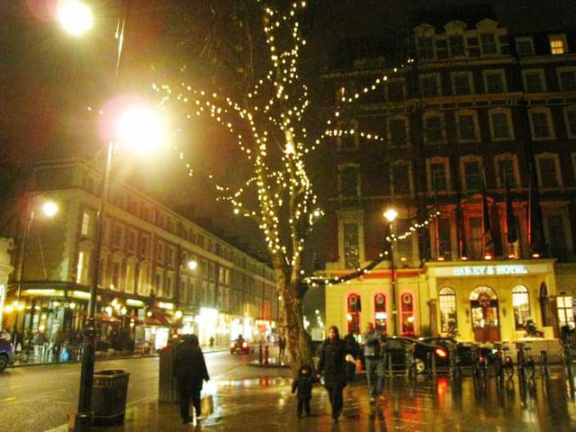 Evening stroll in Gloucester London