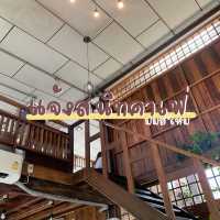 ร้านนั่งชิลกึ่งคาเฟ่ ณ มมส 💨