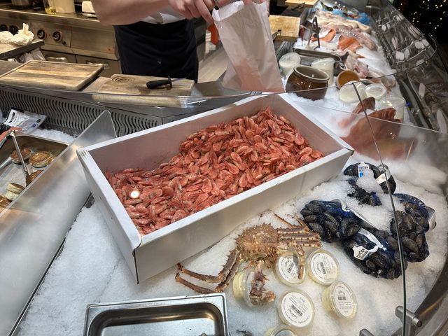 挪威🇳🇴 特羅姆瑟美食 價錢合理海鮮