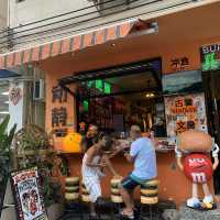 Juicy American Burgers in Houhai ,Sanya