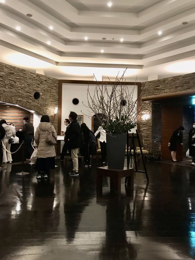 #Odakyu Mountain Hotel (Hotel in the Mountains)