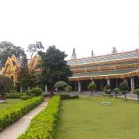 พระมหาเจดีย์ชัยมงคล จังหวัดร้อยเอ็ด
