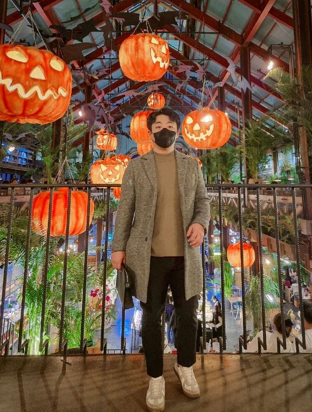 홍대에서 차타고 30분! '파주 대형카페 더티트렁크'🧡👍