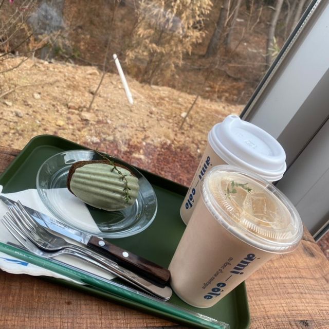 청도 산중턱 힐링뷰 뷰맛집 카페 아미꼬뜨