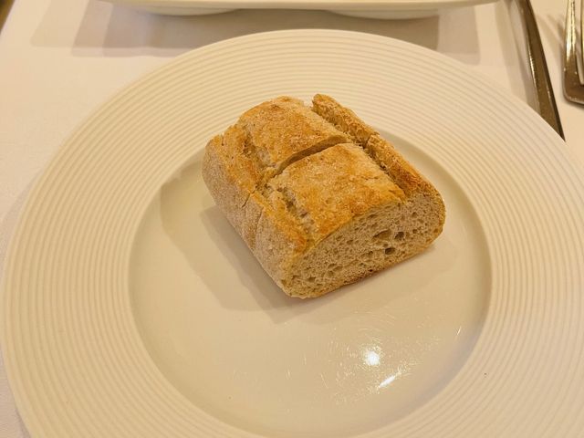 【フランス料理】RESTAURANT CHEVAL BLANC