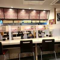 キムチ無料⁉️ニンニクの素揚げ無料⁉️替玉一杯無料⁉️【河童ラーメン本舗】⭐