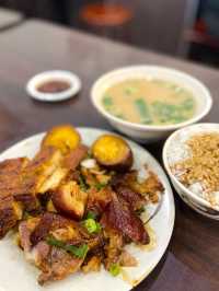 ［台北/大同］ 老牌張豬腳飯🐖｜台北大同區美食 發油光的豬腳 怎麼可以那麼Q那麼好吃🥰 