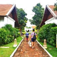 พาชมบรรยากาศโรงแรม ศรีวิไล สุโขทัย