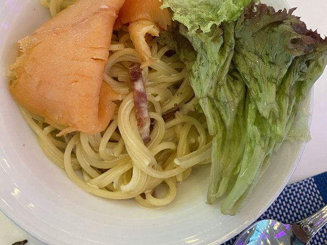 北角海逸君綽🏢300蚊午市自助餐食生蠔🦪