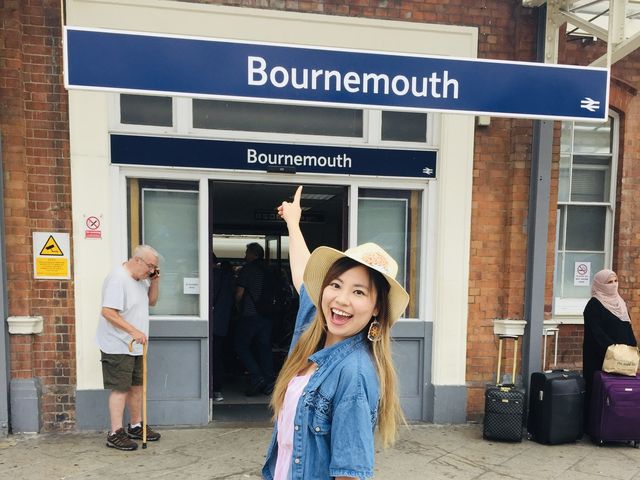 [英國] 夏天要去海邊玩！英版黃金海岸Bournemouth一日遊｜3大熱門拍攝景點
