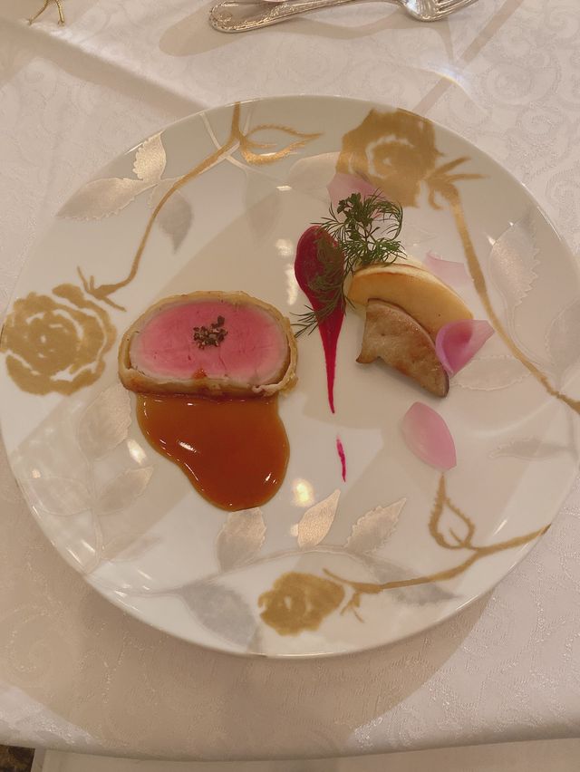 【ストリングスホテル八事】クリスマスディナー
