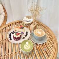 BAKE THE STORY cafe & studio 