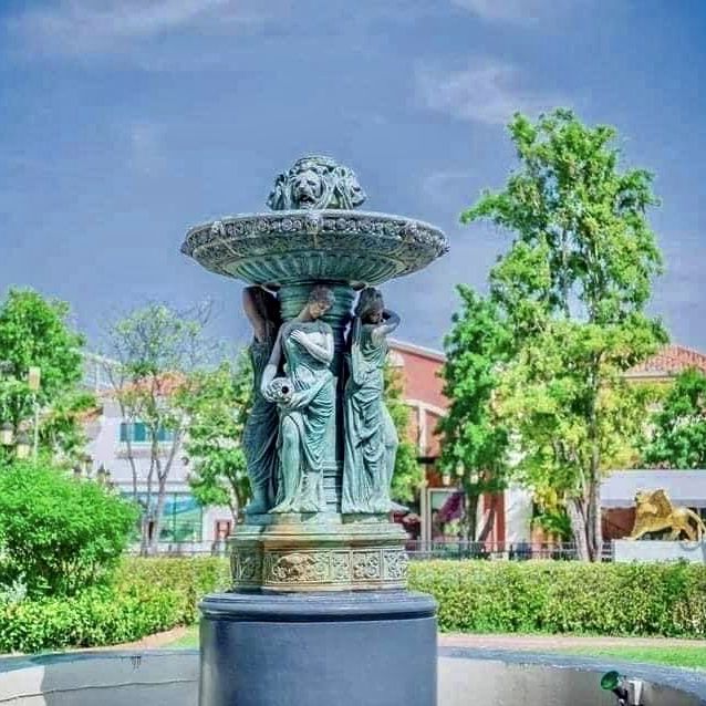 Alot of fun at Venezia hua hin