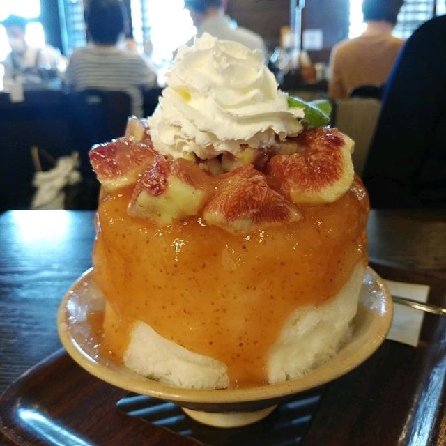 神戸で有名な珈琲屋さんのかき氷
