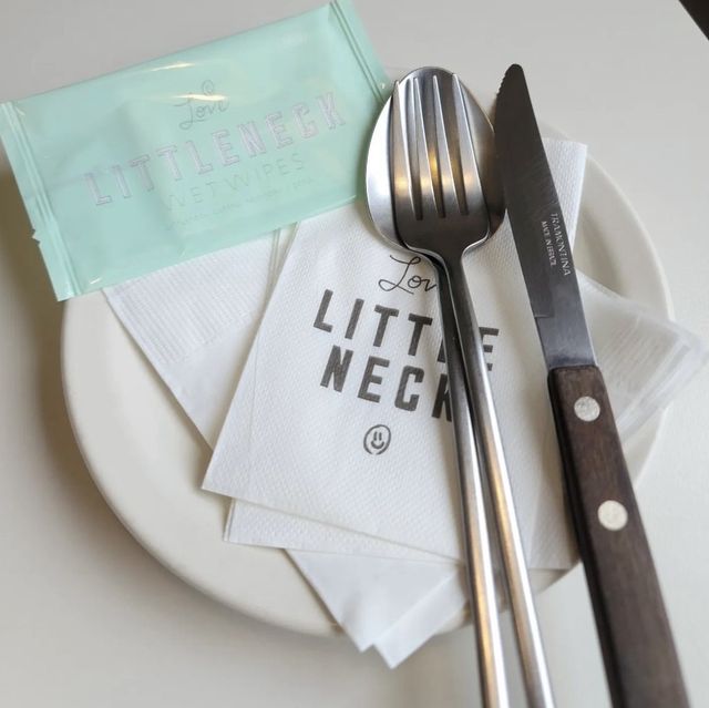 데이트장소로 인기 많은 청담 맛집 : 리틀넥