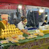 Night market with a plane @ Pattaya 