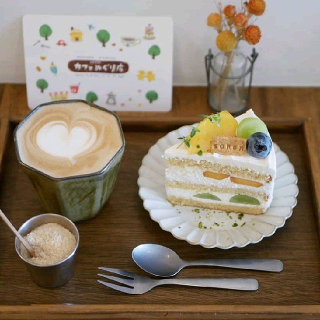 Tokyo Otsuka cafe soror