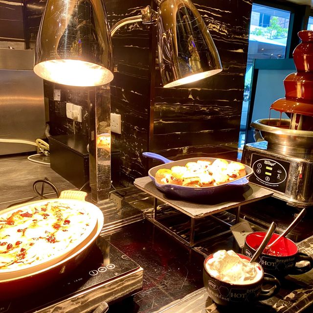 [Three on Canton] - Tea Buffet 麻麻 😑