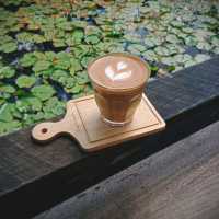 The Lao Cafe' Coffee& Music Angthong