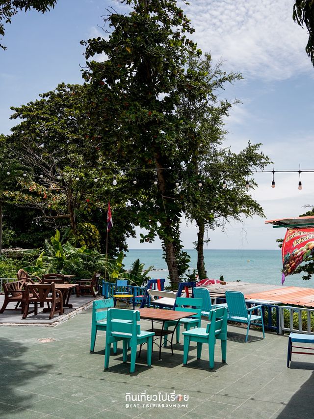 หาดลับพัทยาและซาซิมิของเขา🐙🏝 