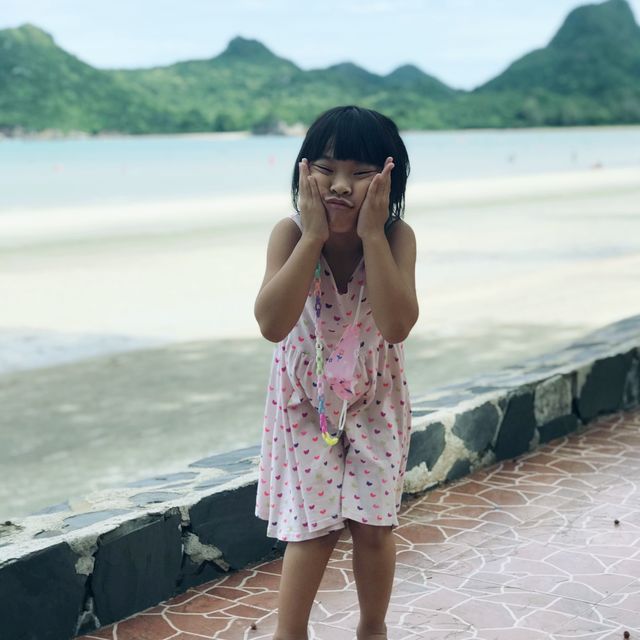 อ่าวมะนาว ประจวบคีรีขันธ์