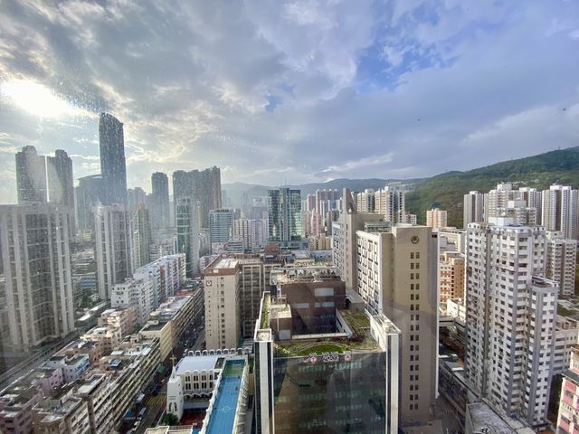 禁煙區遇着鄰房吸煙，獲得行政套房一間