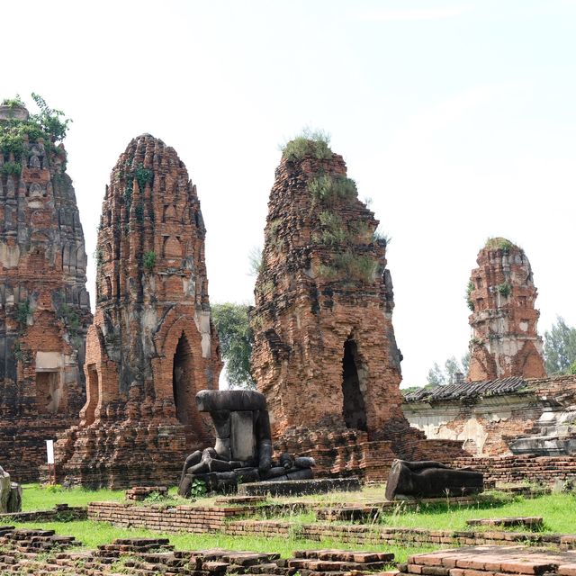อลังการกำแพงแก้ว วัดมหาธาตุ พระนครศรีอยุธยา