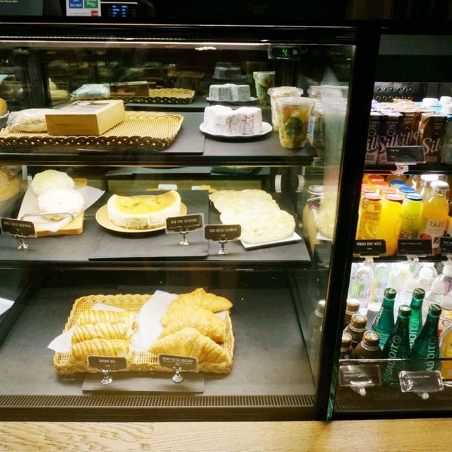 🛍마닐라에서 가장 호화로운 분위기 오카다 호텔 상점가 구경하기