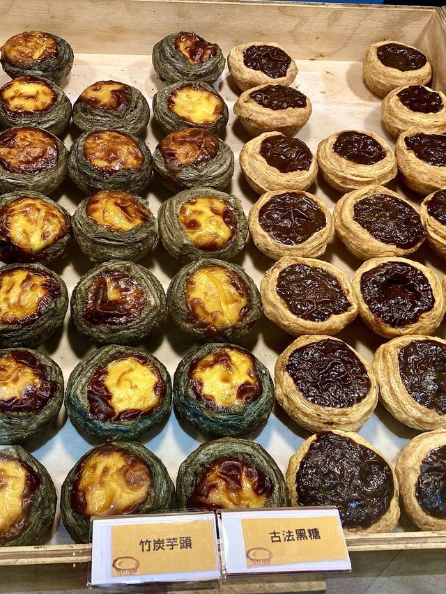 256層可頌口感🥨口味多樣化🌟台中西區『蛋定蛋塔』🍩