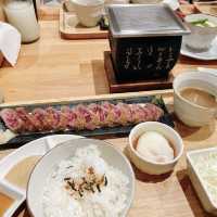 嵐山熟成牛かつ專売-台中西區健行店 🖌 肉食者的愛店♥️