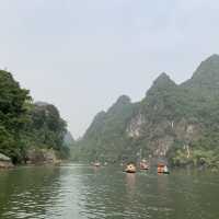 Breathtaking tour through grottoes and caves 