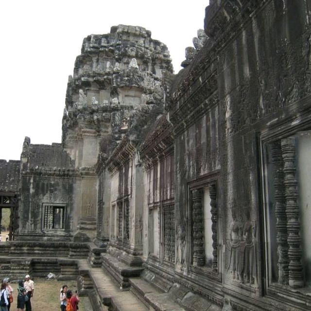 Hindu Buddhist temple 