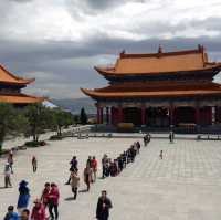 中国 雲南省 大理 "崇聖寺三塔"  雲南の山々に囲まれた神秘的な趣が心を打つ!!