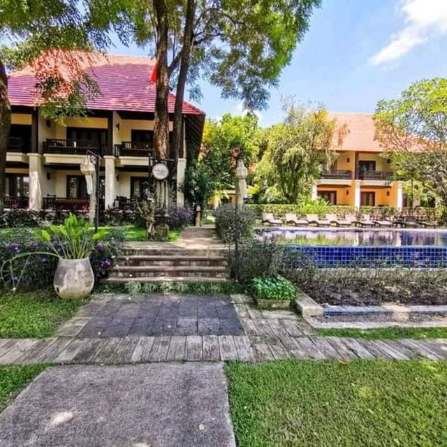   Lanna dusita riverside boutique resort 