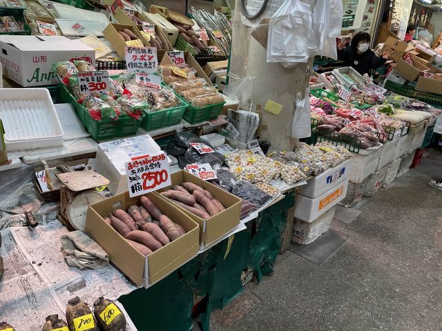 金沢市民の台所　近江町市場