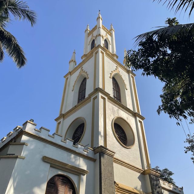 옛 뭄바이의 랜드마크 “0 point” St. Thomas’ Cathedral